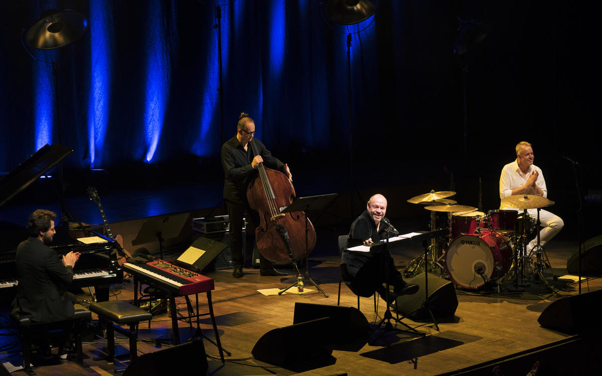 THOMAS QUASTHOFF mit mitreißenden Jazzkonzerten in Deutschland